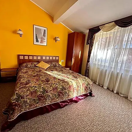 Hotel Leotel 3*
