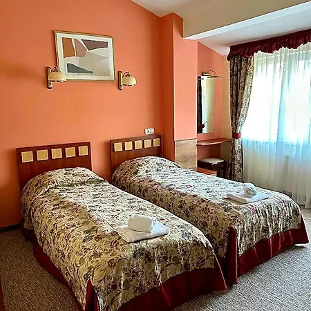 Hotel Leotel 3*
